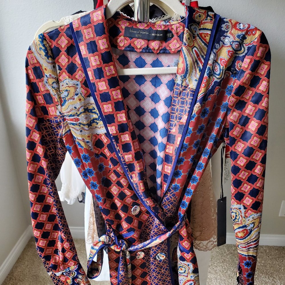 Revolve XXS Robe Jacket